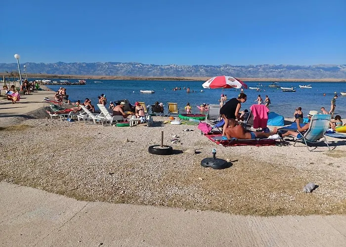 Apartamento Anja Vir