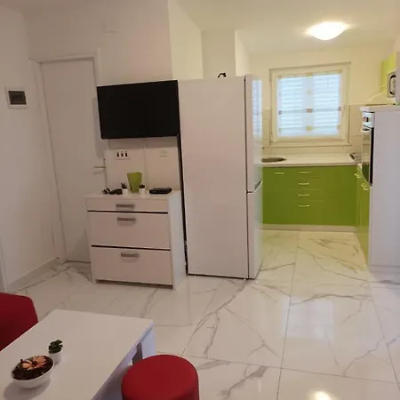 Anja Apartment *